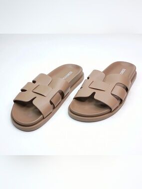 32 Degrees Cool Women’s H-Band Sandals Tan Cushioned Slide Sandals size 10 M